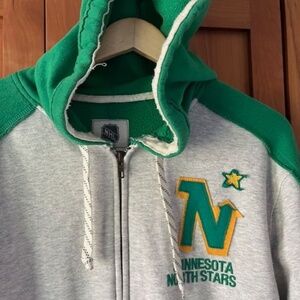 MINNESOTA NORTH STARS MEN'S SZ XL CCM HOODIE